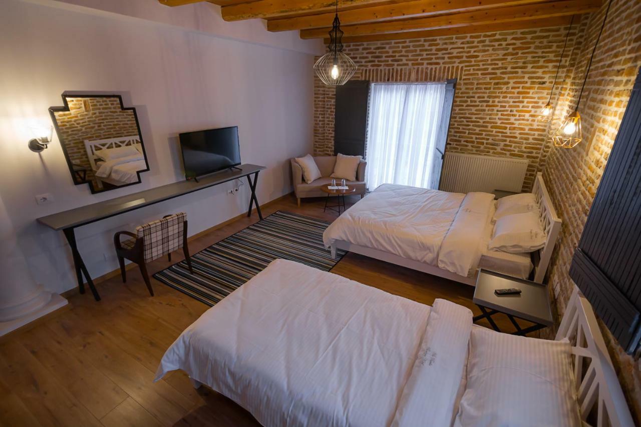 Barba Boutique Hotel คอร์เชอ ภายนอก รูปภาพ