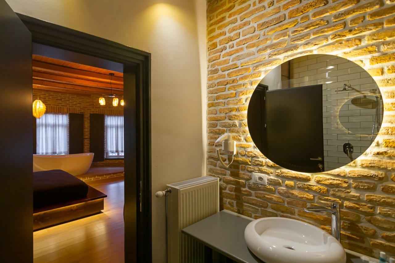 Barba Boutique Hotel คอร์เชอ ภายนอก รูปภาพ