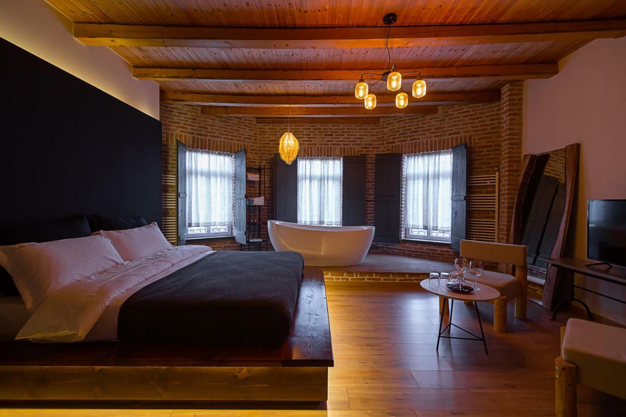 Barba Boutique Hotel คอร์เชอ ภายนอก รูปภาพ
